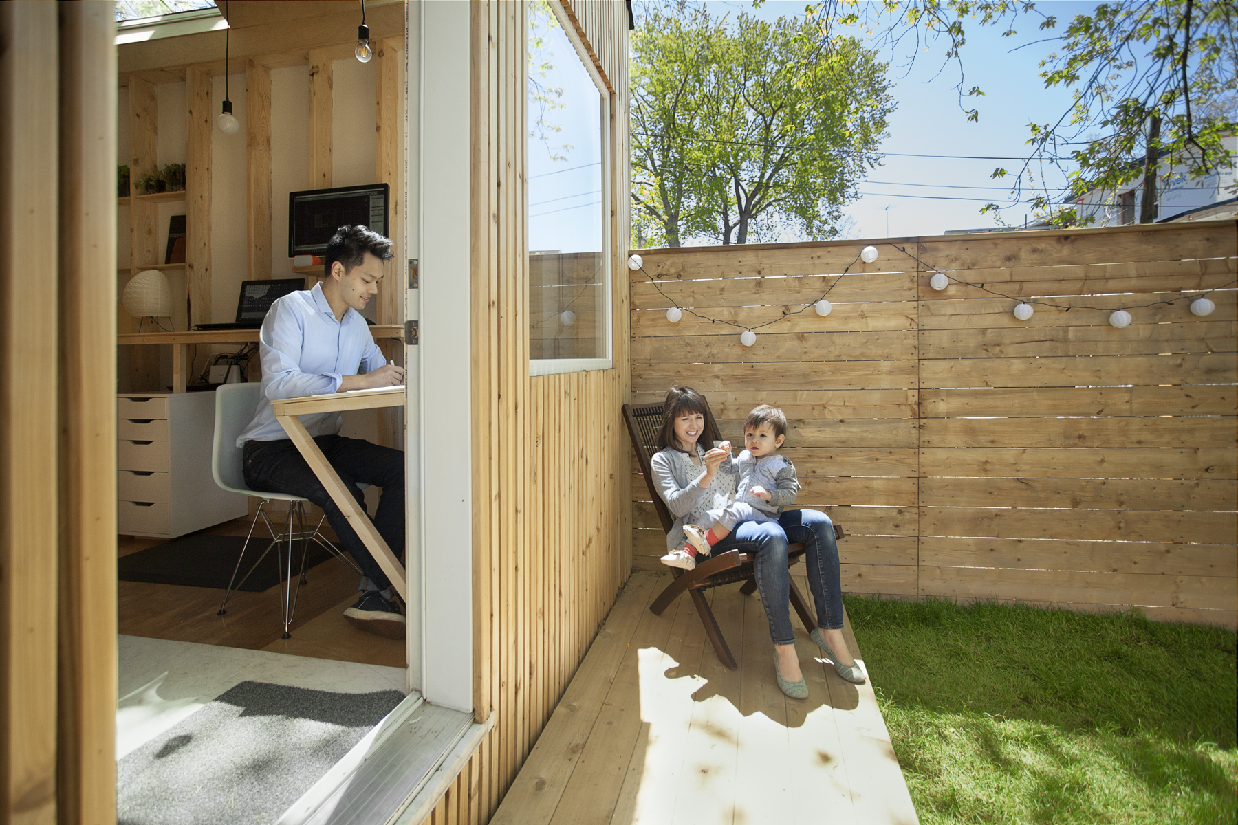 These Tiny Backyard Offices Are the Perfect Place for Productive Work