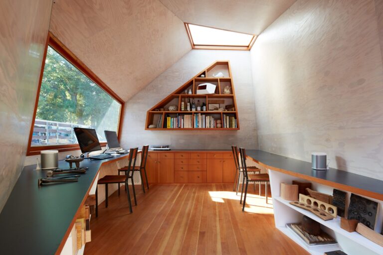 Knowhow Shop Office Pod photographed by Stephen Schauer