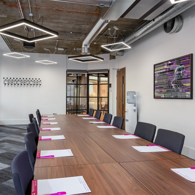 elevate-training-room-london 800x800