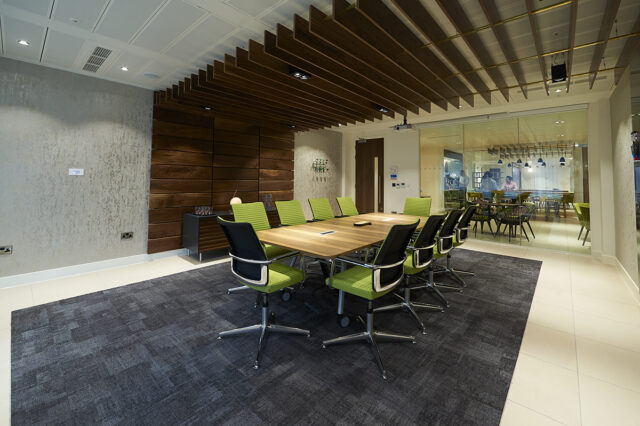 decide-meeting-room-copy-640x426