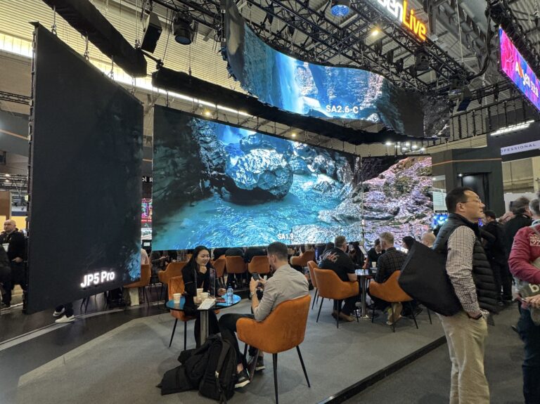 LED displays ocean image