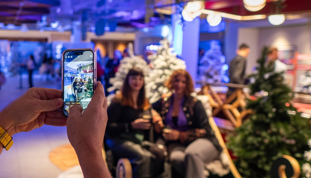 Crowd Capture at the Convene Sleigh Selfie Station for Holiday Events