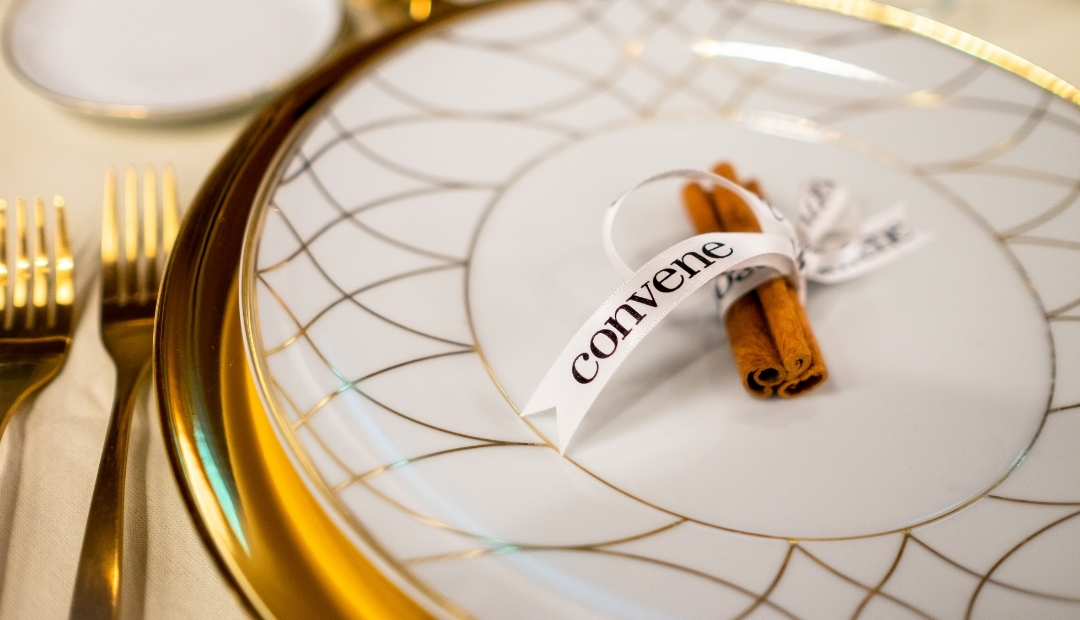 Convene Seasonal Reception Plate Setting